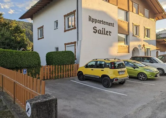 Sonnige Ferienwohnung Mit Balkon