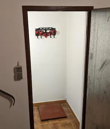 Sonnige Ferienwohnung Mit Balkon Innsbruck Exterior foto